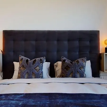 Villa Luxury Townhouse In