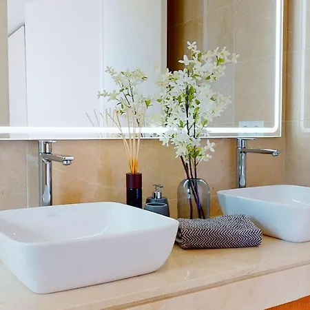 Luxury Townhouse In Villa La Cala De Mijas