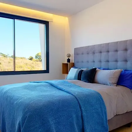 Vila Luxury Townhouse In *